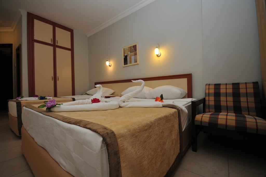 Incekum Su Hotel Avsallar Bagian luar foto