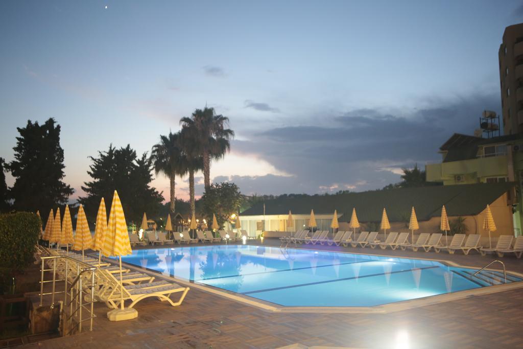 Incekum Su Hotel Avsallar Bagian luar foto