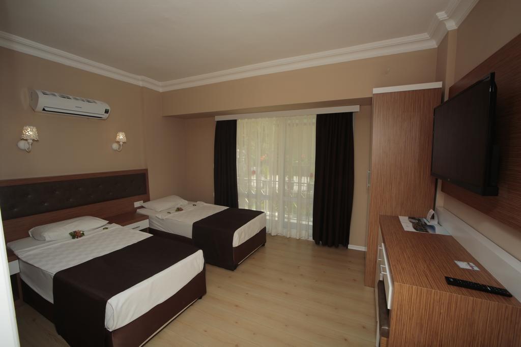 Incekum Su Hotel Avsallar Bagian luar foto